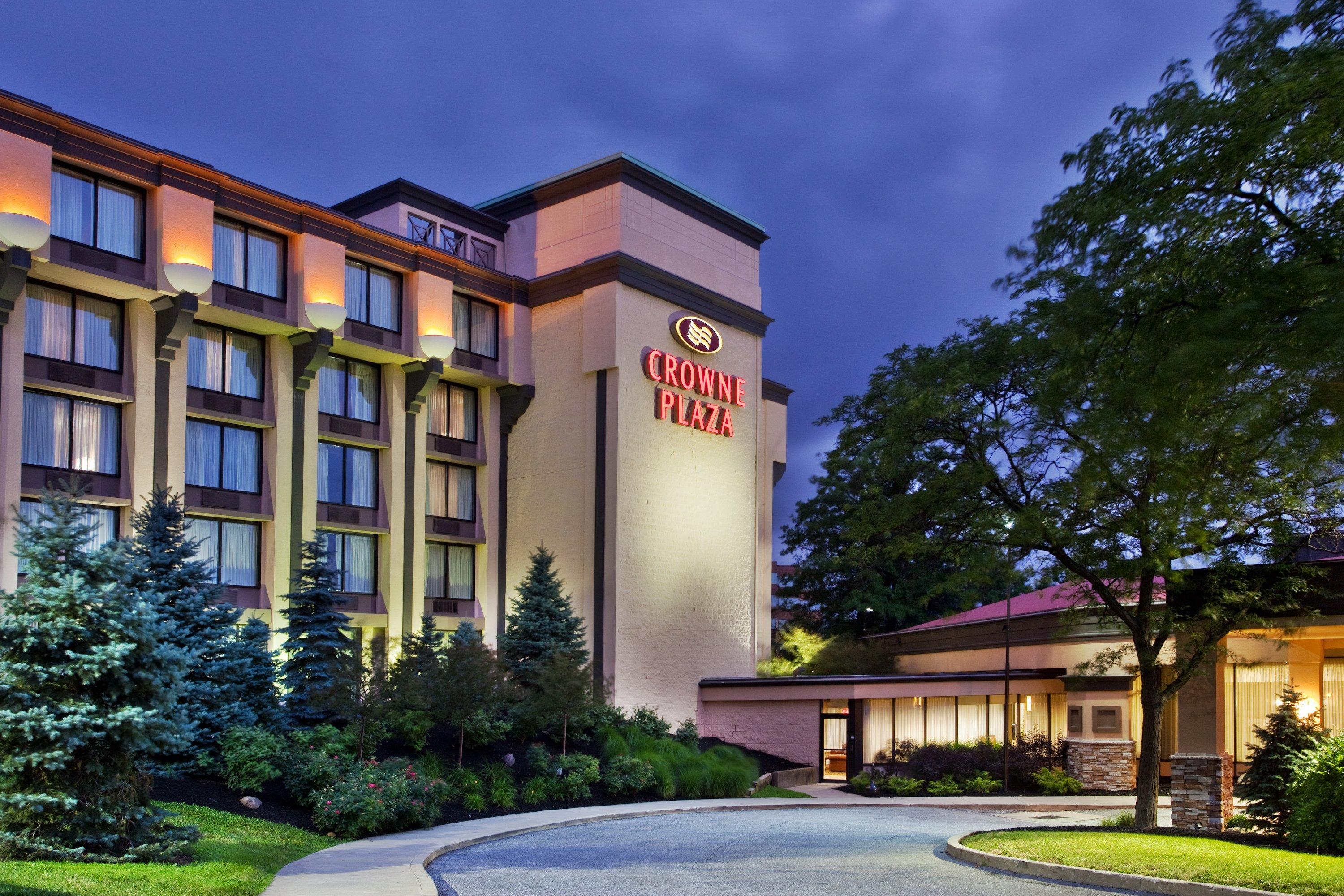 Hotel Ramada By Wyndham Cleveland Independence Exterior foto