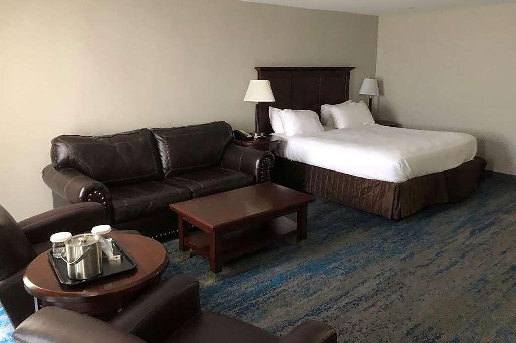 Hotel Ramada By Wyndham Cleveland Independence Zimmer foto